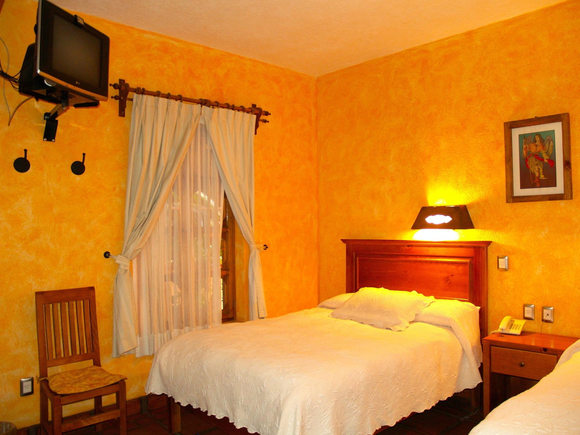 Hotel Refugio Del Angel Pátzcuaro Екстериор снимка
