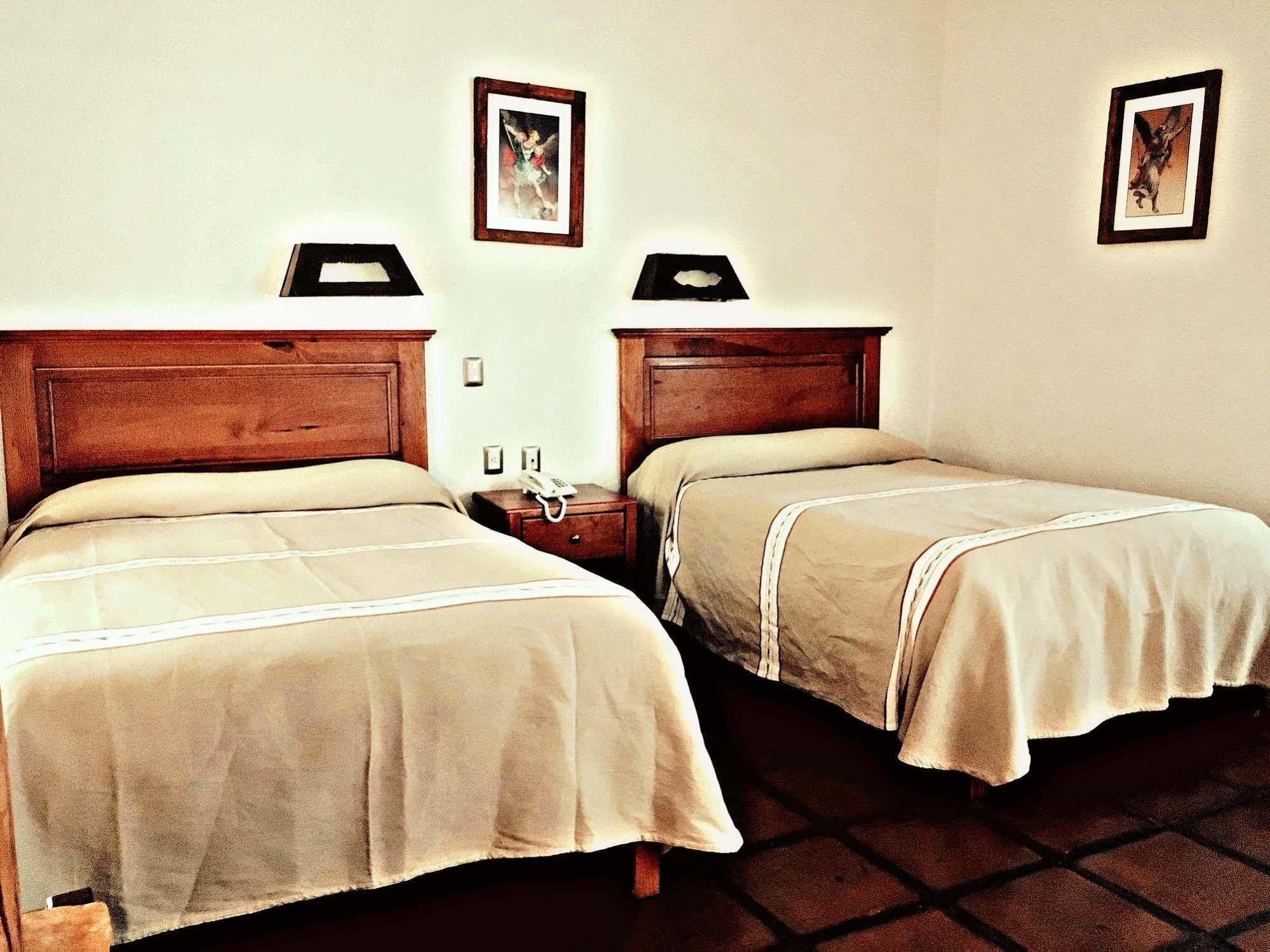 Hotel Refugio Del Angel Pátzcuaro Екстериор снимка
