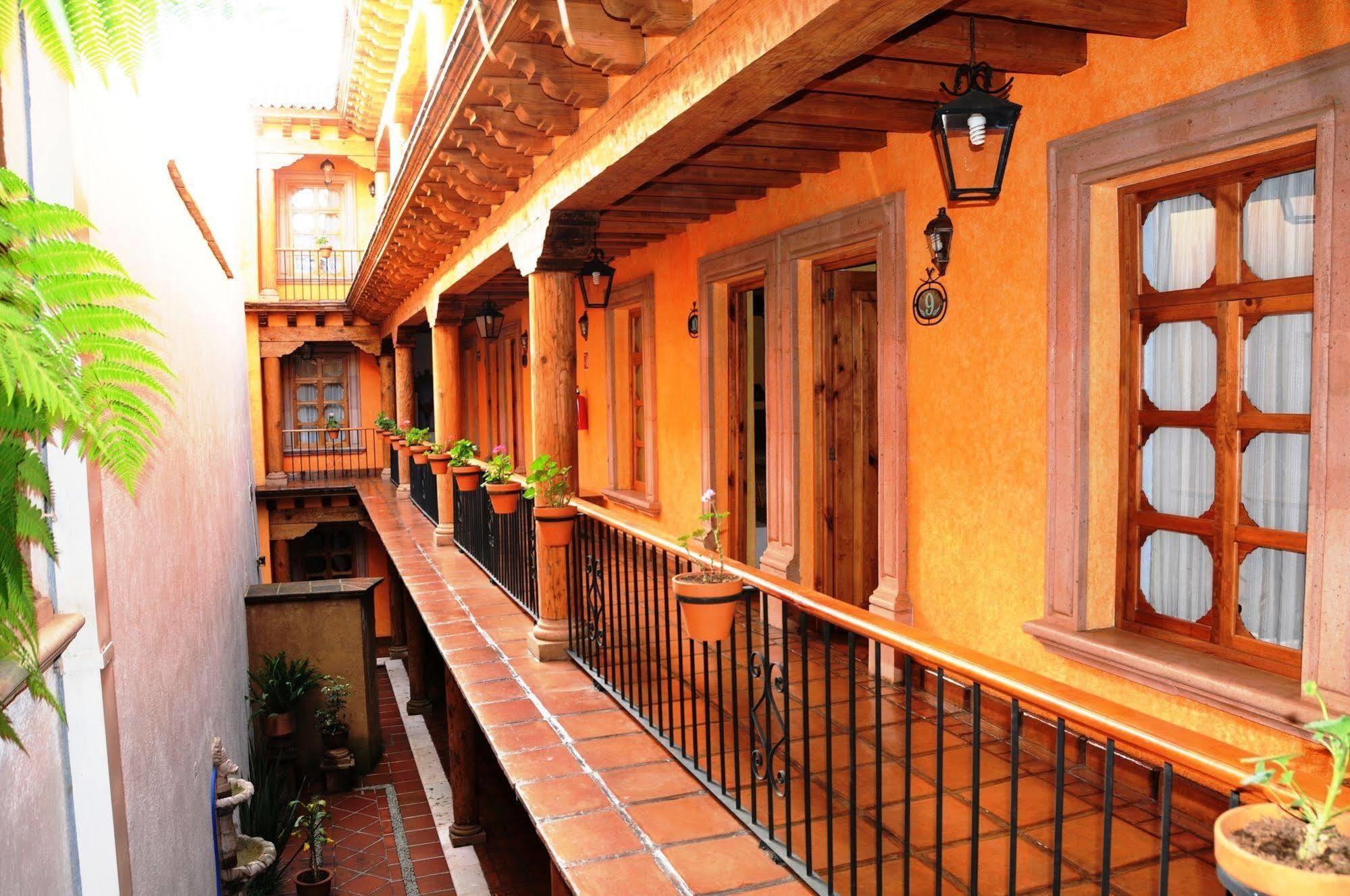 Hotel Refugio Del Angel Pátzcuaro Екстериор снимка